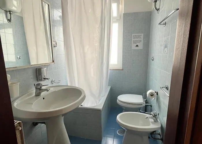 فندق مبيت وإفطار Domus Getsemani روما