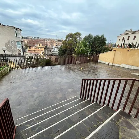 Domus Getsemani Frühstückspension 3*