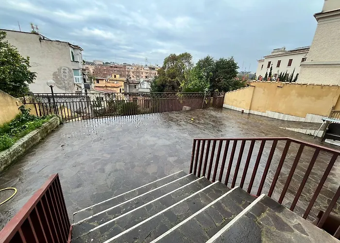 Domus Getsemani Frühstückspension 3*