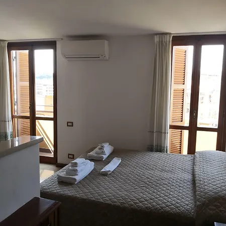 Domus Getsemani Bed & Breakfast 3*