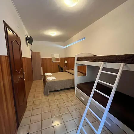 Domus Getsemani Bed & Breakfast 3*