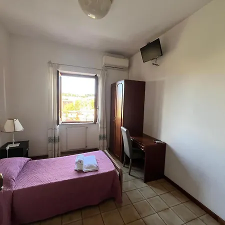 Domus Getsemani Bed & Breakfast Rome